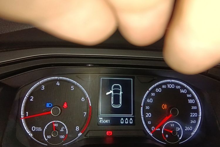 Volkswagen Polo 2019 #12 Volkswagen Polo 2019 car image #12
