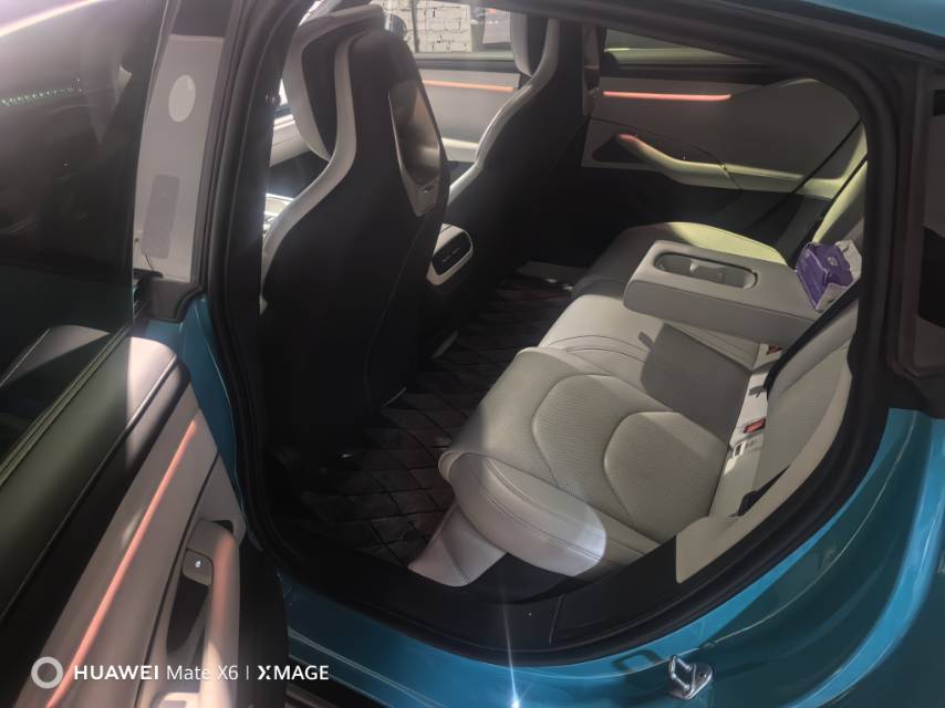 2024 #3 2024 изображение автомобиля #3