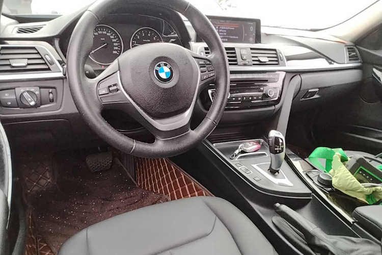 BMW 3 Series 2017 #10 BMW 3 Series 2017 immagine di auto #10