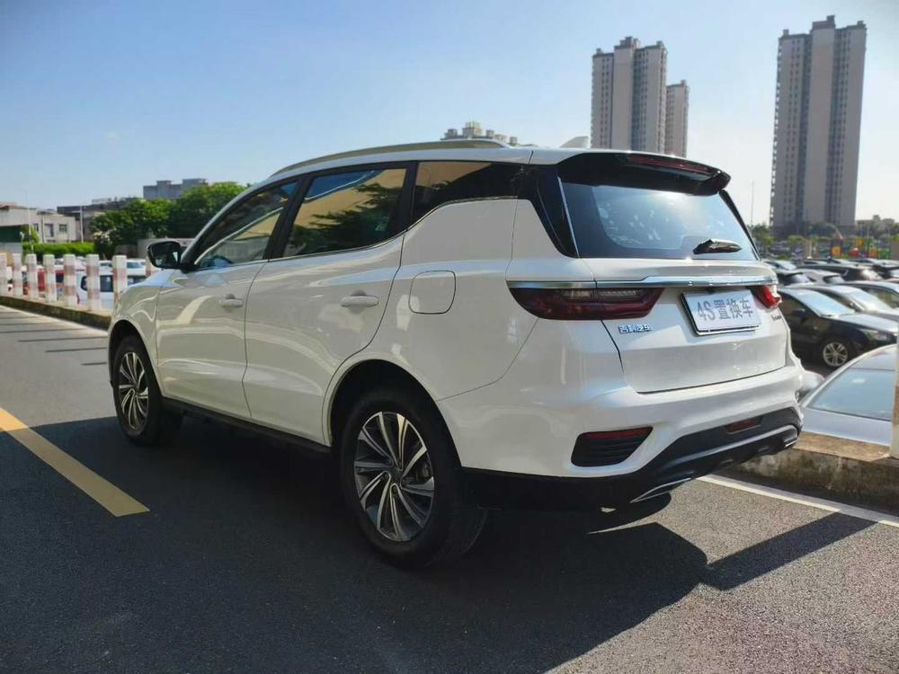 GEELY Vision X6 2019 #4 GEELY Vision X6 2019 car image #4