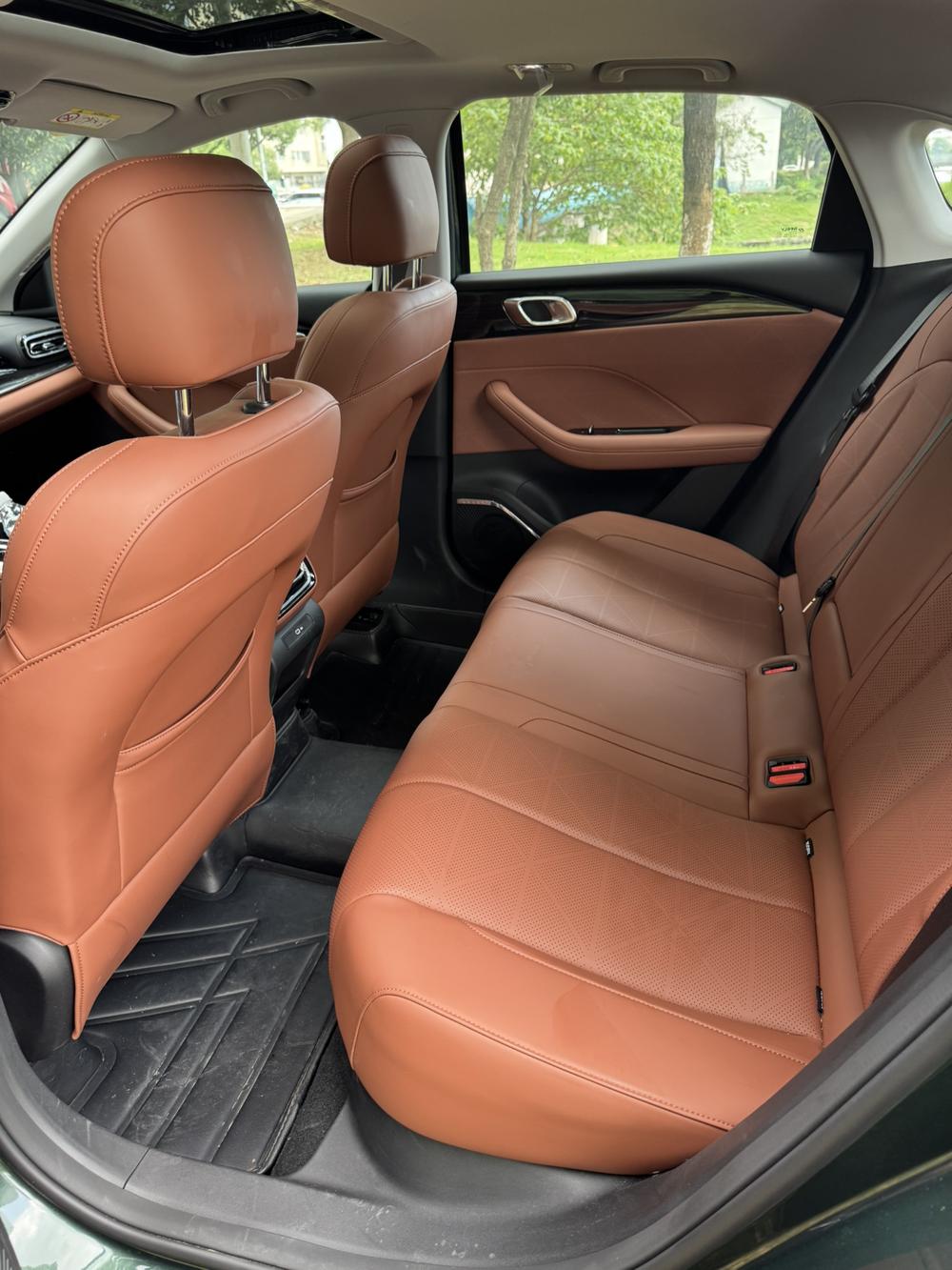GEELY Emgrand 2025 #17 GEELY Emgrand 2025 car image #17