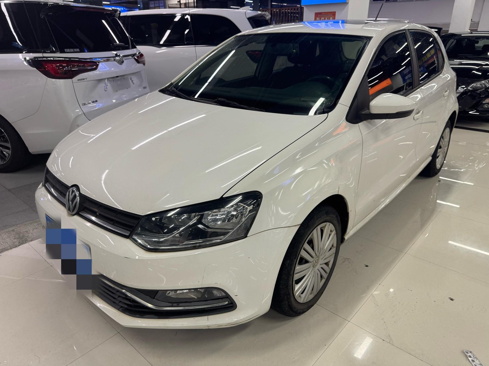 Volkswagen Polo 2017 Volkswagen Polo 2017 car image