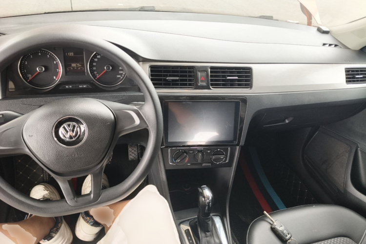 Volkswagen Santana 2015 #10 Volkswagen Santana 2015 car image #10