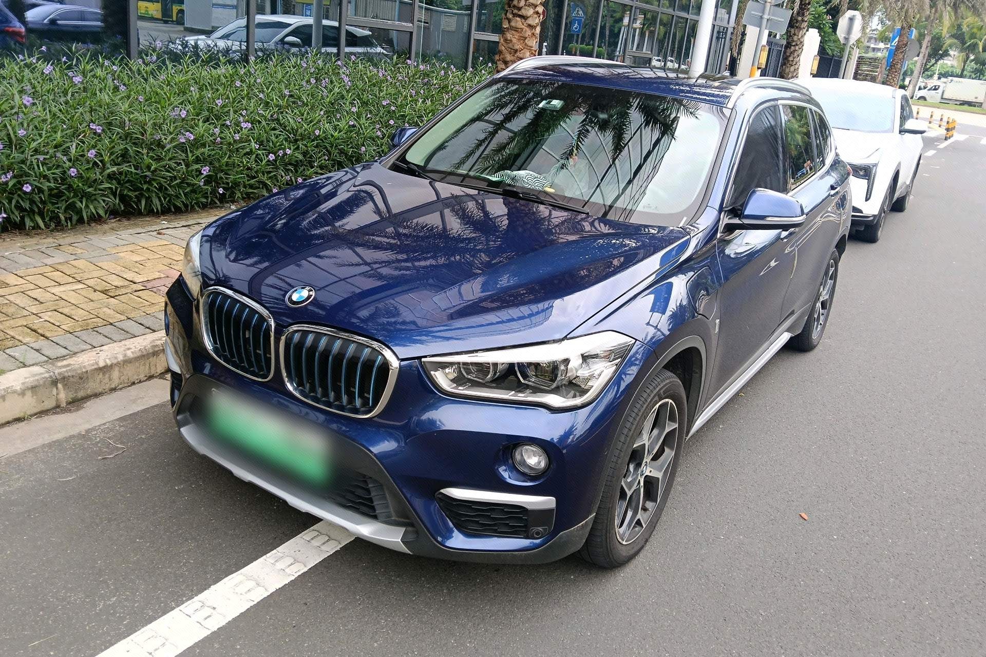 BMW X1 New Energy 2018 BMW X1 New Energy 2018 car image