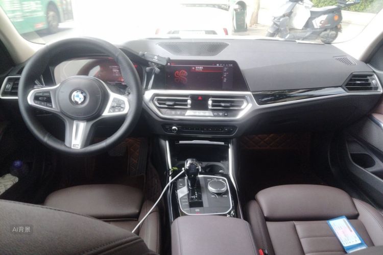 BMW 3 Series 2021 car image #11