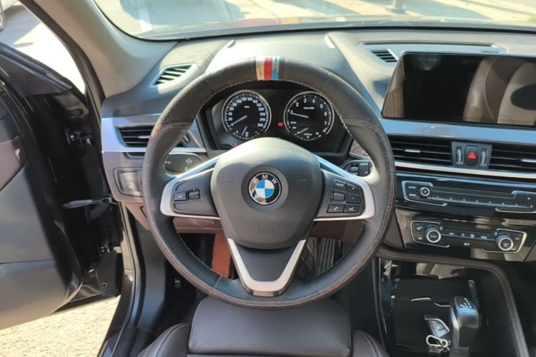 BMW X1 2019 car image #11