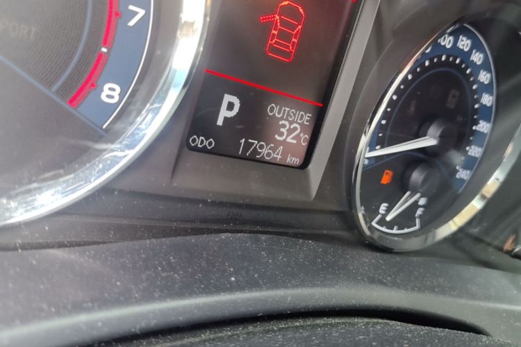 Toyota Corolla 2018 #14 Toyota Corolla 2018 car image #14