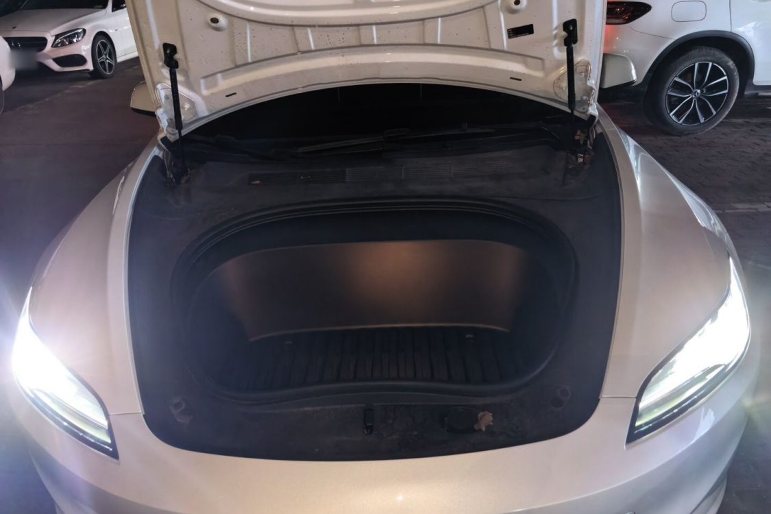 Tesla Model 3 2024 #10 Tesla Model 3 2024 car image #10