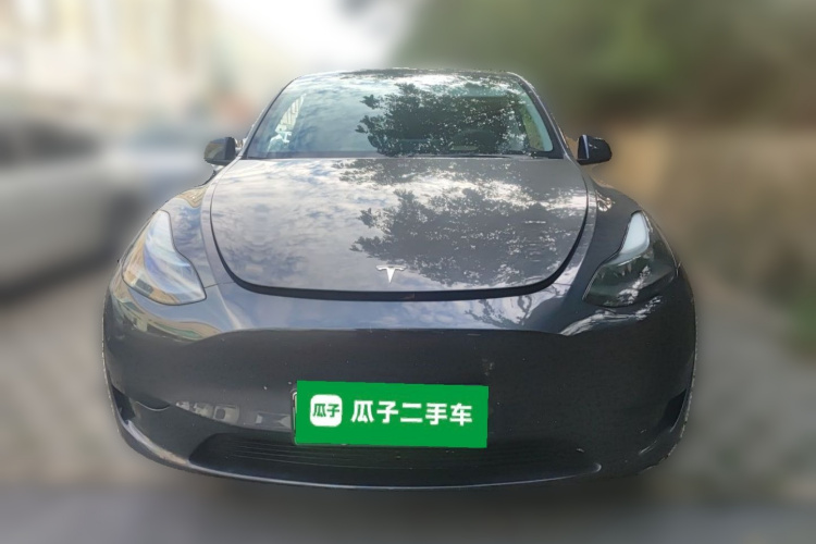 Tesla Model Y 2024 #3 Tesla Model Y 2024 immagine di auto #3