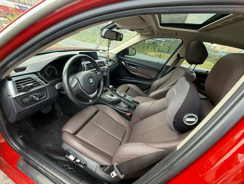 BMW 3 Series 2019 #4 BMW 3 Series 2019 car image #4