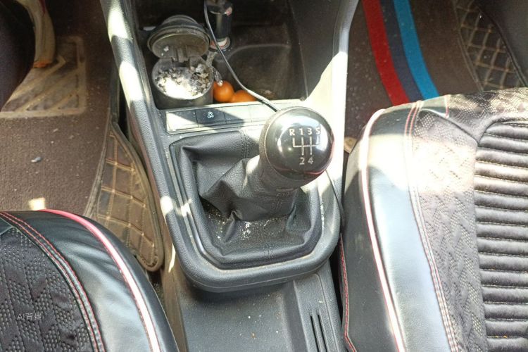 Volkswagen Santana 2022 car image #16