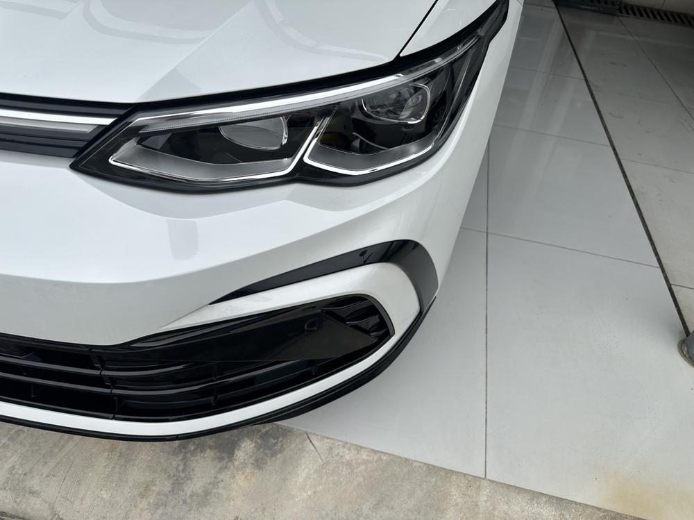 Volkswagen Golf 2024 car image #5