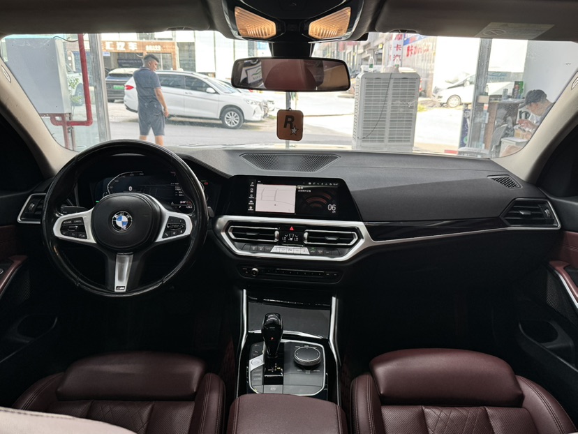 BMW 3 Series 2022 car image #5