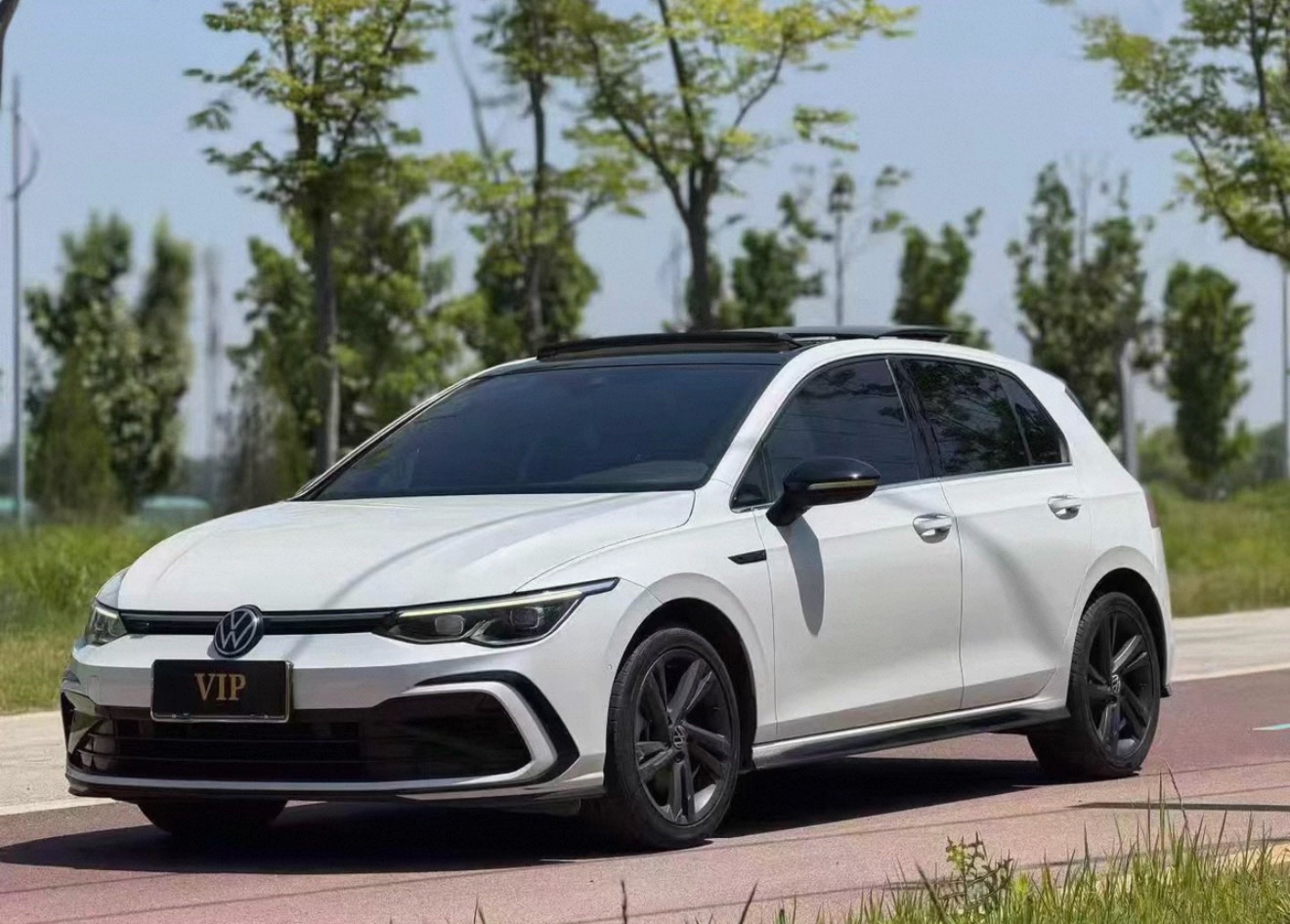 2022 2022 car image