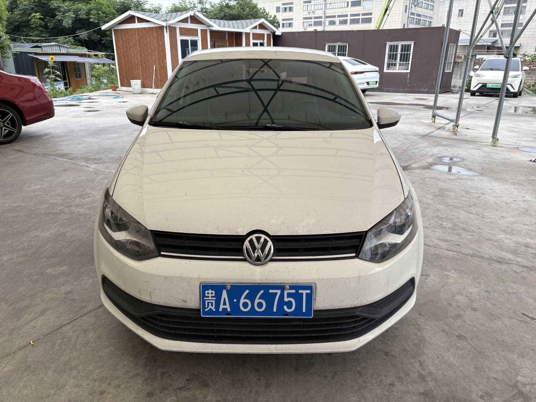 Volkswagen Polo 2016 car image #2