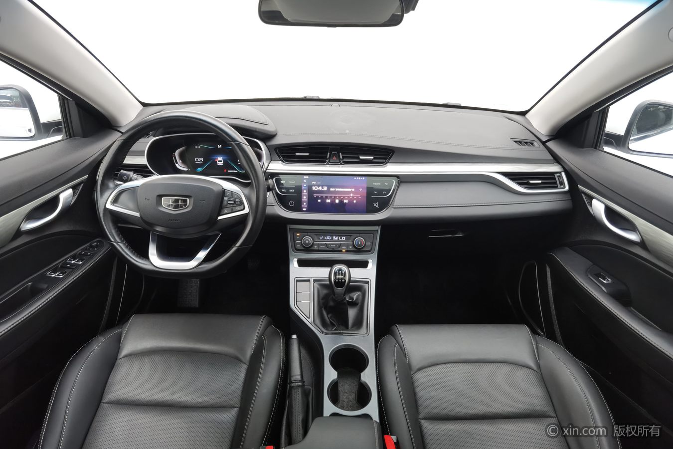 GEELY Emgrand 2019 #12 GEELY Emgrand 2019 car image #12