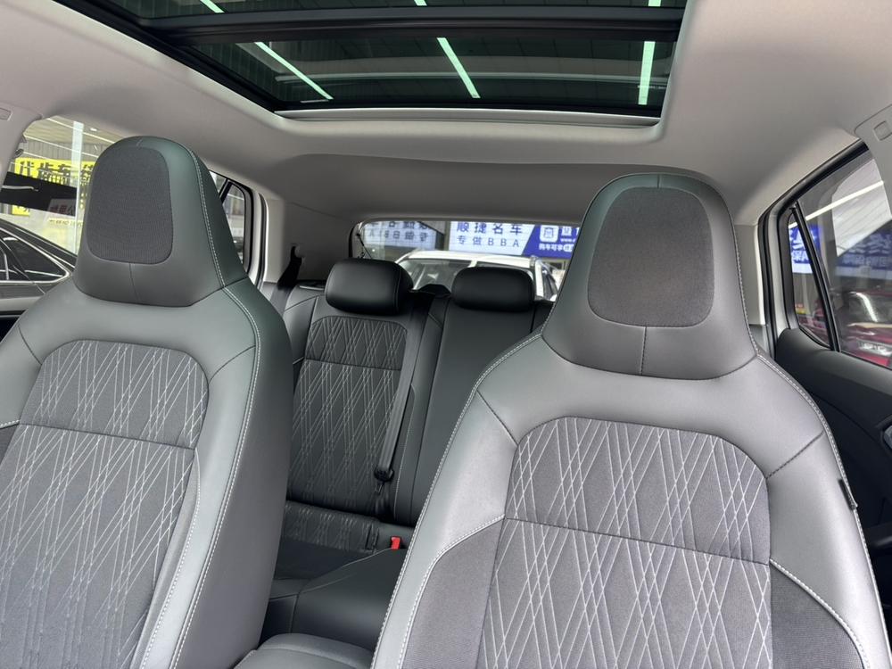 Volkswagen T-Cross 2021 #17 Volkswagen T-Cross 2021 car image #17