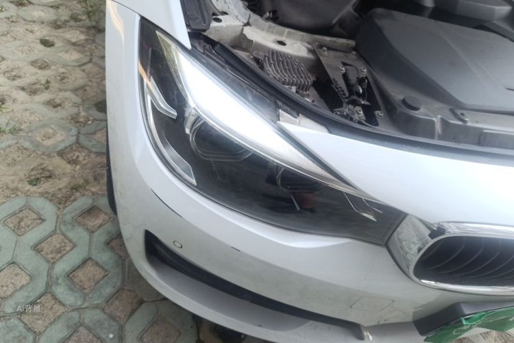 BMW 3 Series GT 2018 #8 BMW 3 Series GT 2018 car image #8