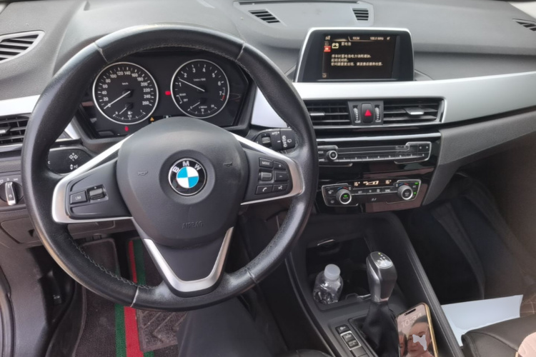 BMW X1 2017 immagine di auto #10