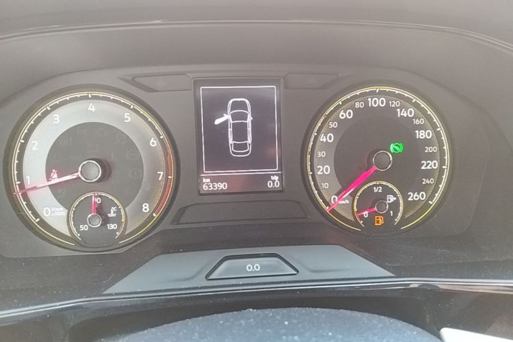 Volkswagen Lavida 2018 car image #12