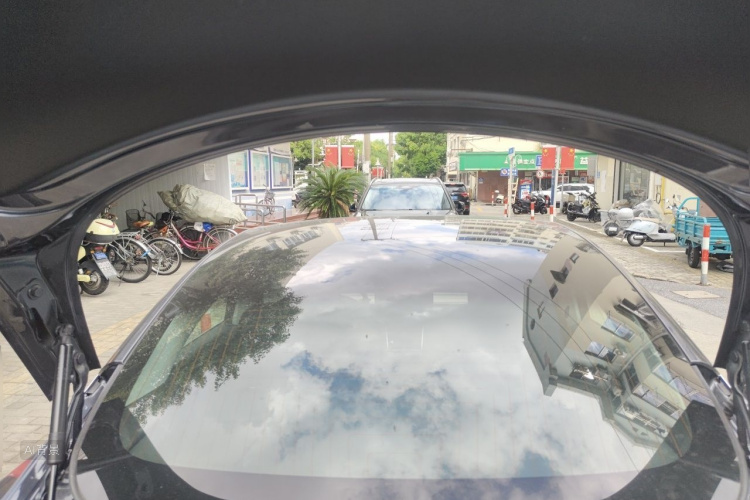 Tesla Model 3 2020 car image #21