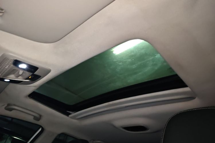 GEELY Emgrand 2021 #18 GEELY Emgrand 2021 car image #18