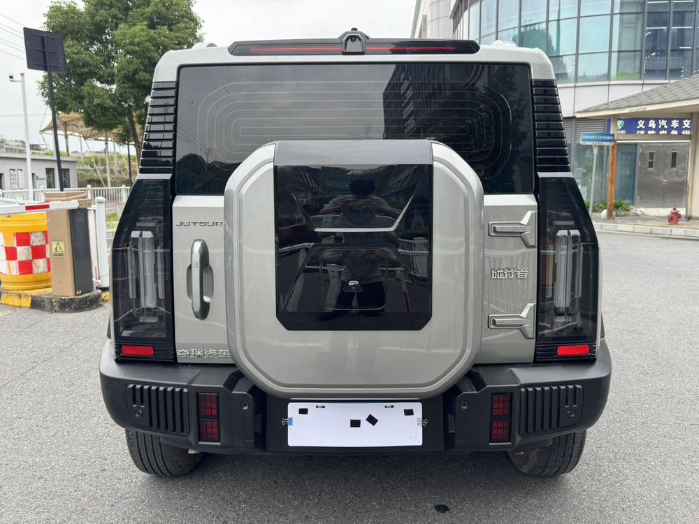Jetour Traveller 2024 car image #5