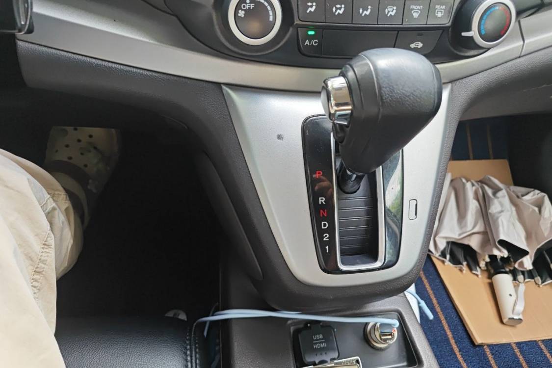 Honda CR-V 2014 #27 Honda CR-V 2014 car image #27