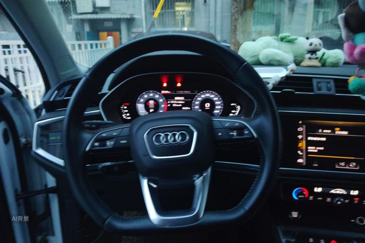 Audi Q3 2020 #12 Audi Q3 2020 car image #12