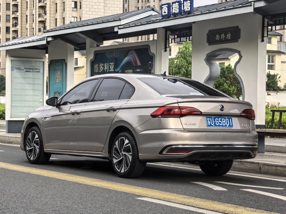 Volkswagen Bora 2023 صورة سيارة #3