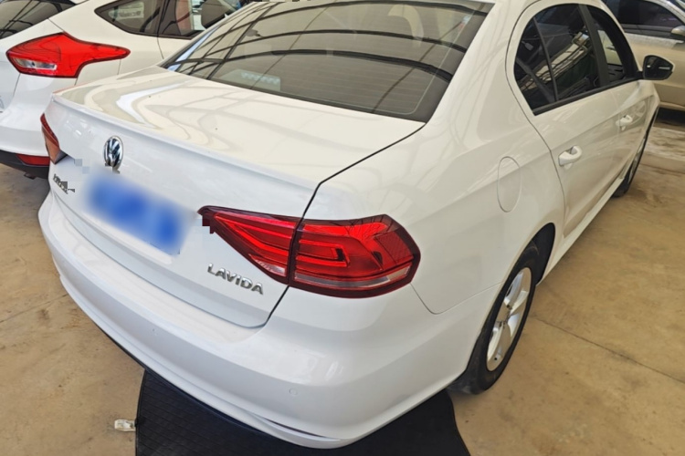 Volkswagen Lavida 2022 car image #7