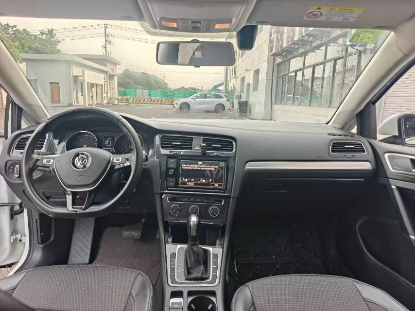 Volkswagen Golf 2019 #5 Volkswagen Golf 2019 car image #5