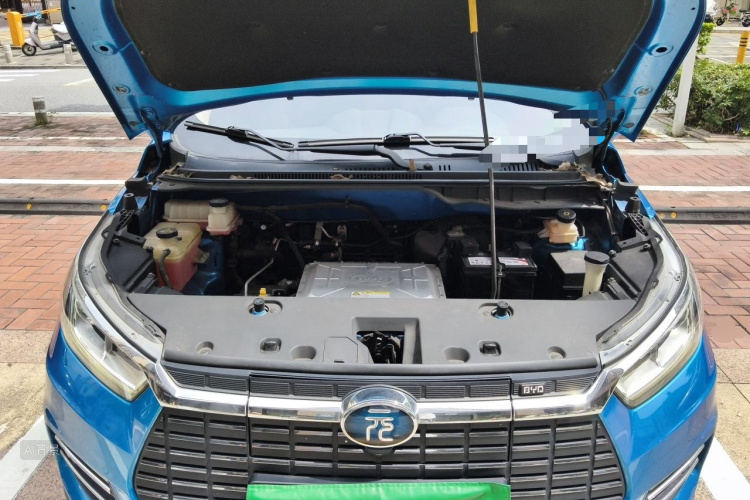 BYD Yuan New Energy 2019 car image #22