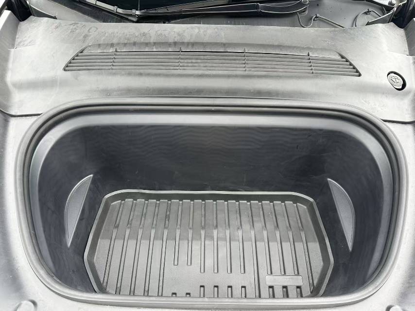 Tesla Model Y 2023 #20 Tesla Model Y 2023 car image #20