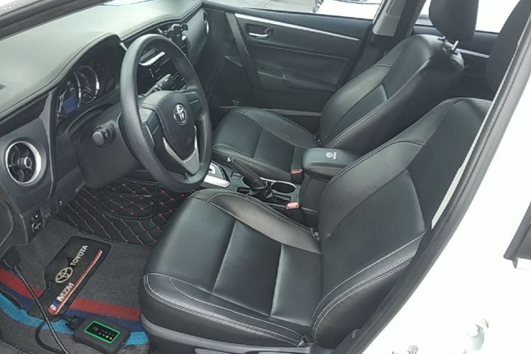 Toyota Corolla 2018 car image #19