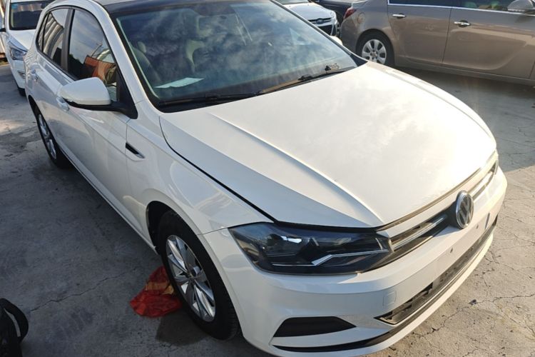 Volkswagen Polo 2021 car image #4