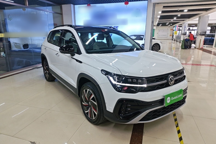 Volkswagen Tharu 2023 car image #4