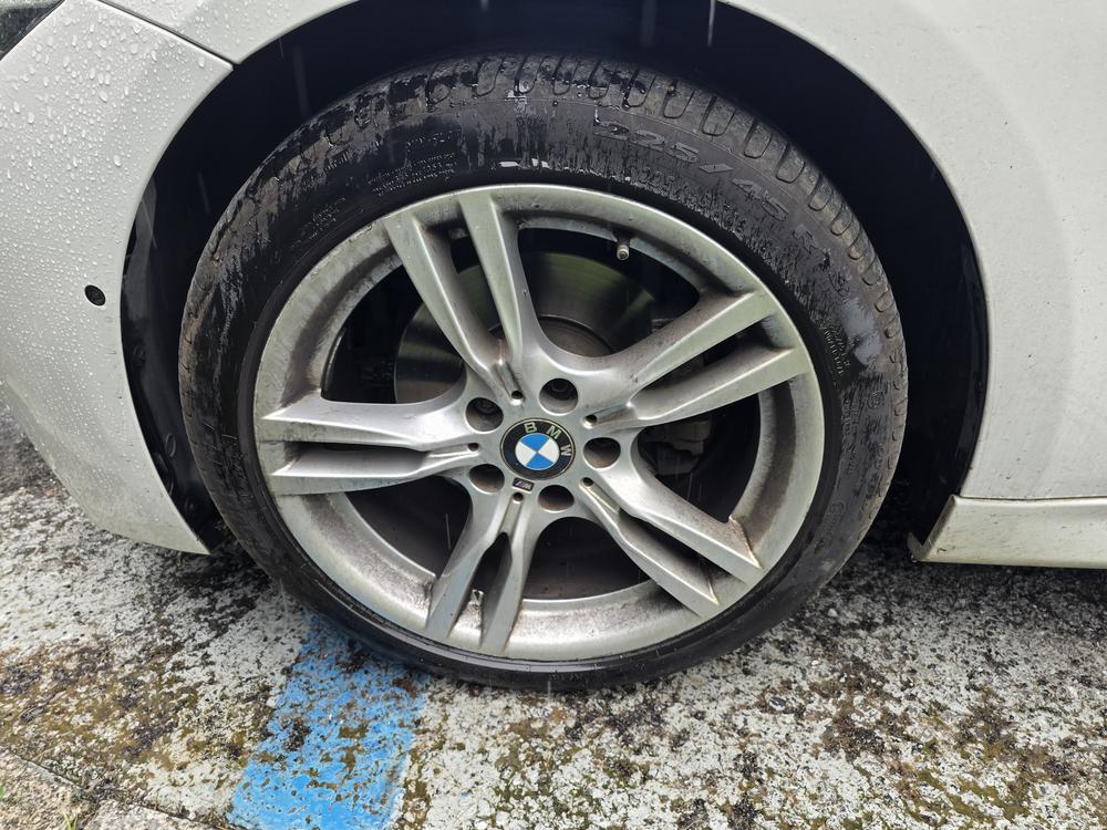 BMW 3 Series 2018 #4 BMW 3 Series 2018 car image #4