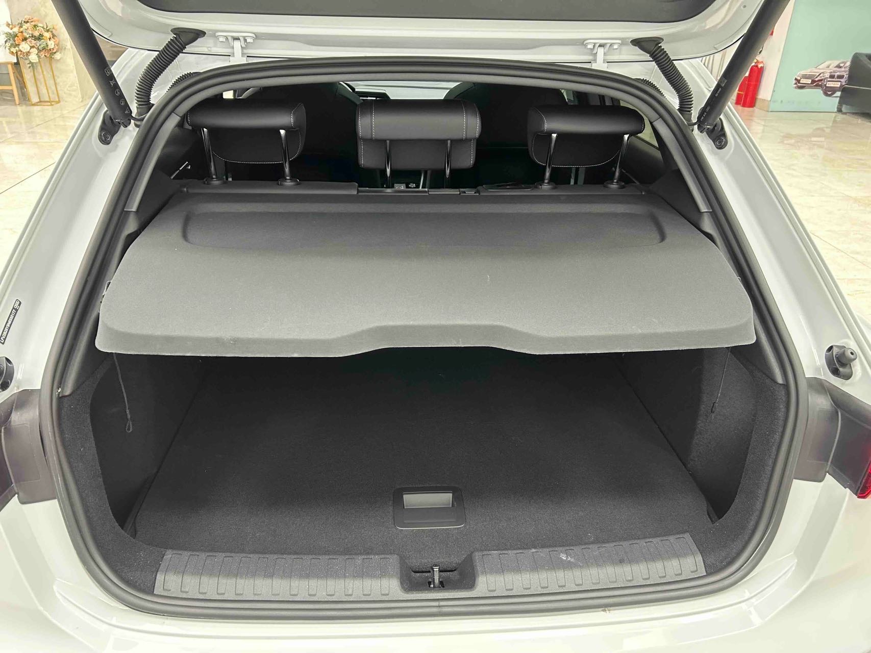 Audi A3 2023 immagine di auto #10