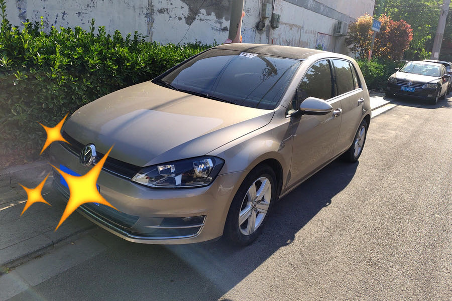 Volkswagen Golf 2014 Volkswagen Golf 2014 car image