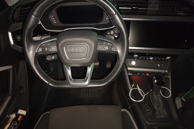 Audi Q3 2020 image de voiture #12