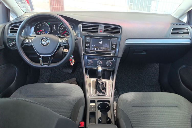 Volkswagen Golf 2018 #10 Volkswagen Golf 2018 car image #10