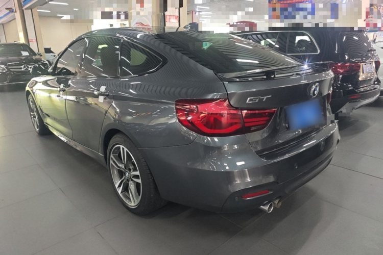 BMW 3 Series GT 2019 imagem de carro #5