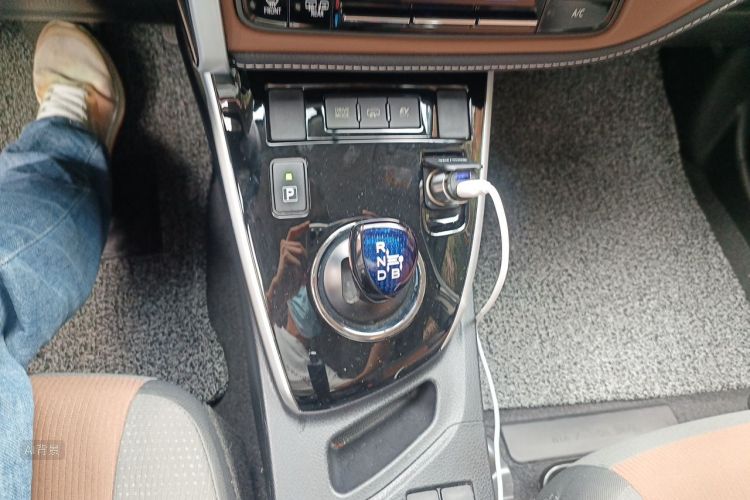 Toyota Corolla Hybird E+ 2019 #16 Toyota Corolla Hybird E+ 2019 car image #16