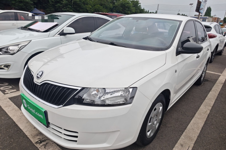 Skoda Rapid 2016 #2 Skoda Rapid 2016 image de voiture #2