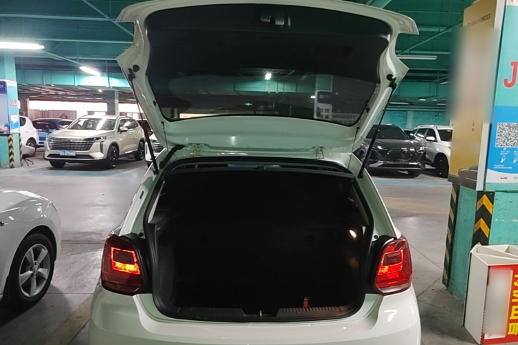 Volkswagen Polo 2018 #19 Volkswagen Polo 2018 car image #19