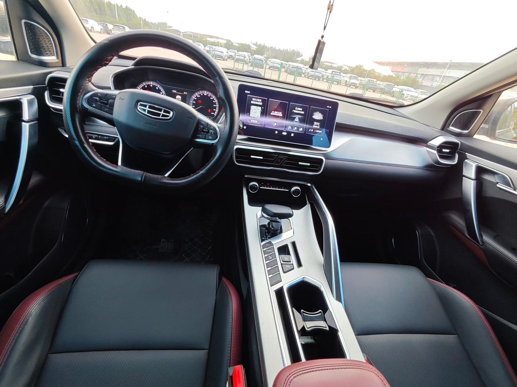 GEELY Coolray 2022 car image #5