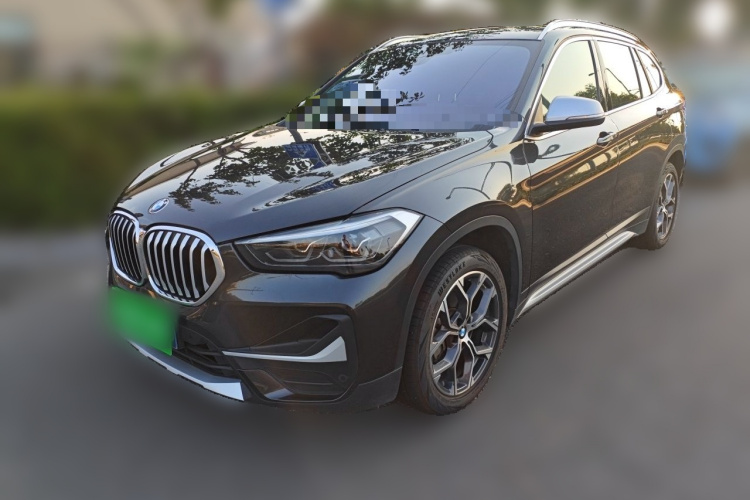 BMW X1 2021 car image #2