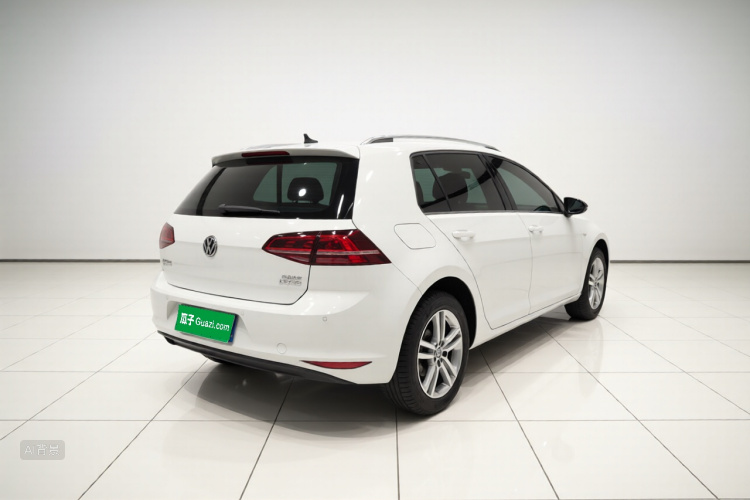 Volkswagen Golf 2017 car image #7