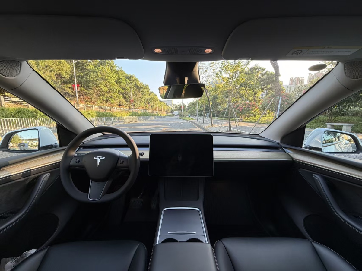 Tesla Model Y 2023 #4 Tesla Model Y 2023 imagem de carro #4